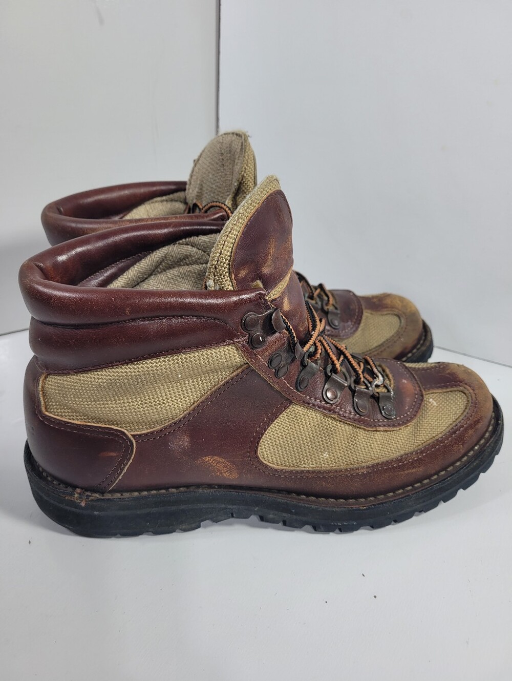 Vintage Danner Jag Hiking Boots Brown Leather Canvas Mens Size 8.5 M Gorpcore